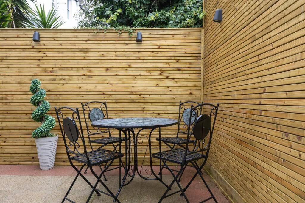 Host & Stay - Brighton Laines House Esterno foto